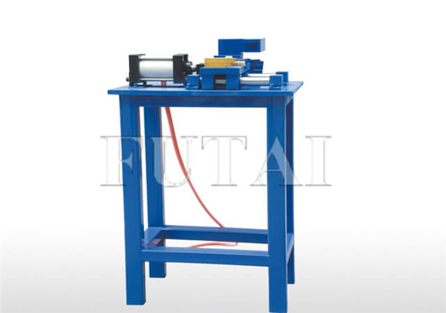 TL-128 Semiautomatic marking machine